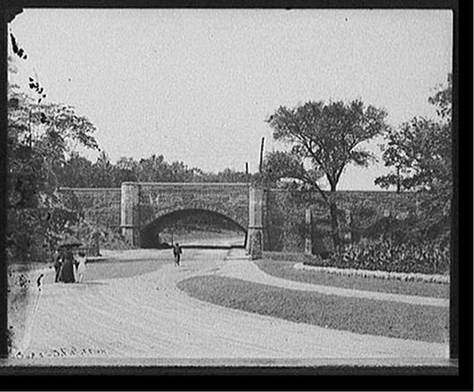 [Entrance, Gordon Park, Cleveland, Ohio], [between 1900 and 1910] — historic photograph