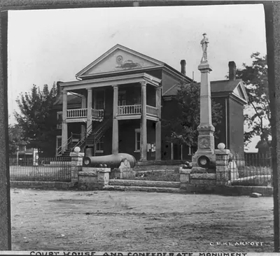 Courthouse and Confederate Monument, Martinsville, Va.
