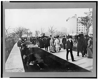 [Riverside Drive, Easter Sunday, New York City]