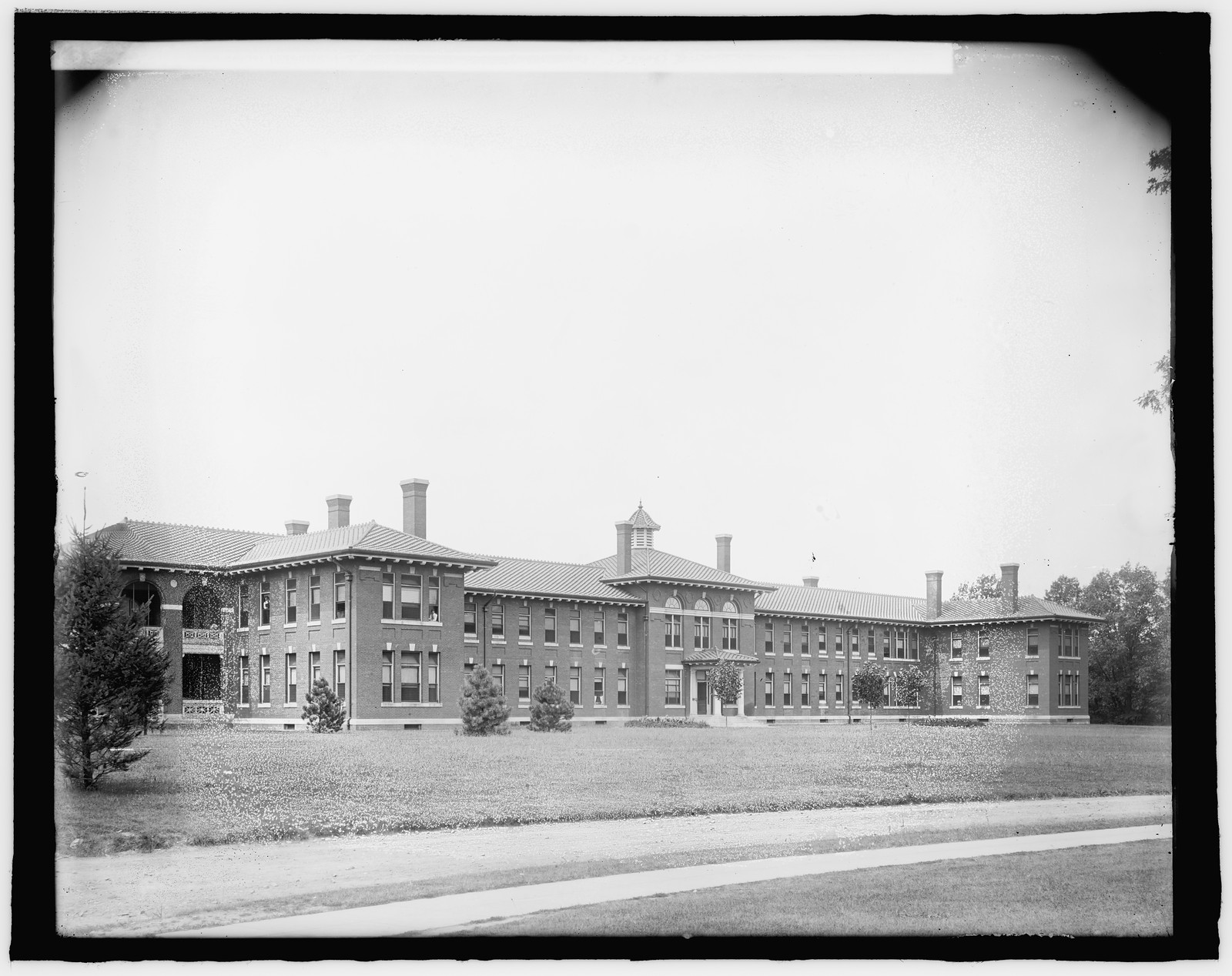 Government Hospital for Insane, [Washington, D.C.], [between 1910 and 1925] — historic photograph