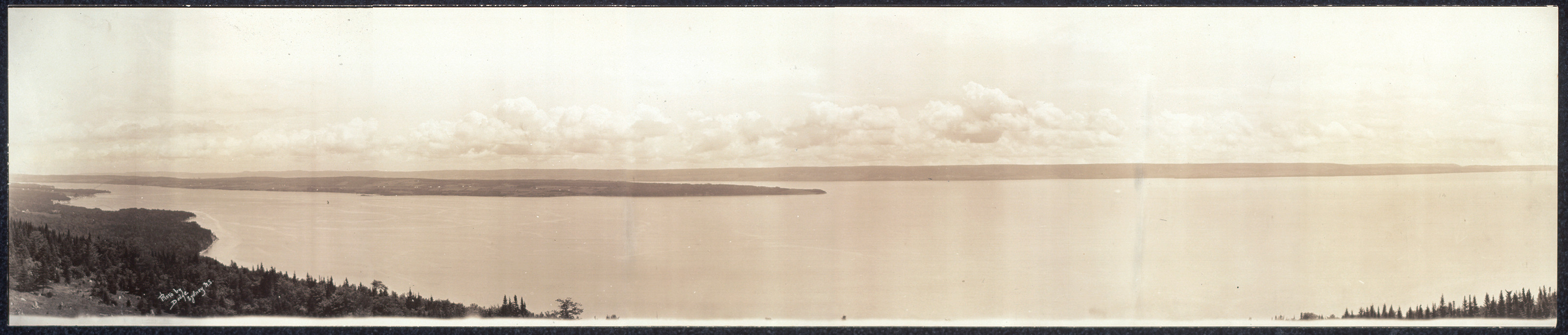 Bras dor Lake, Nova Scotia, Canada, 1910, 1910 — historic image