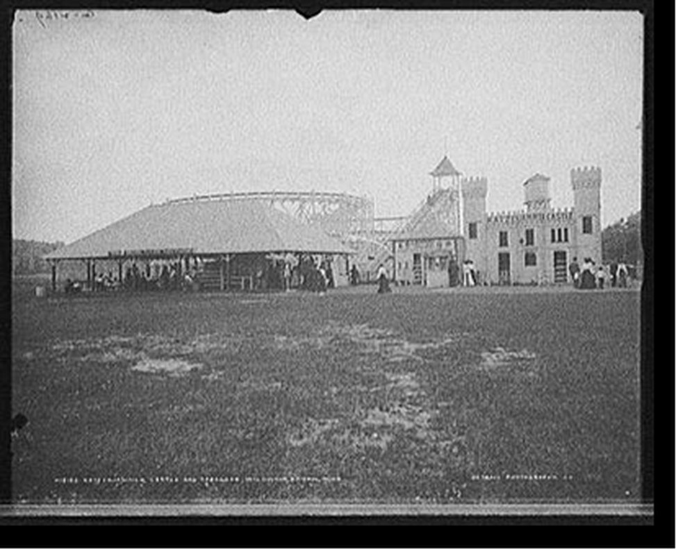 Katzenjammer Castle and toboggan, Wildwood, St. Paul, Minn., [between 1900 and 1906] — historic photograph