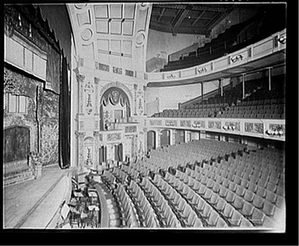 Interior of Detroit Opera House, Detroit, Mich., [1904] — historic photograph