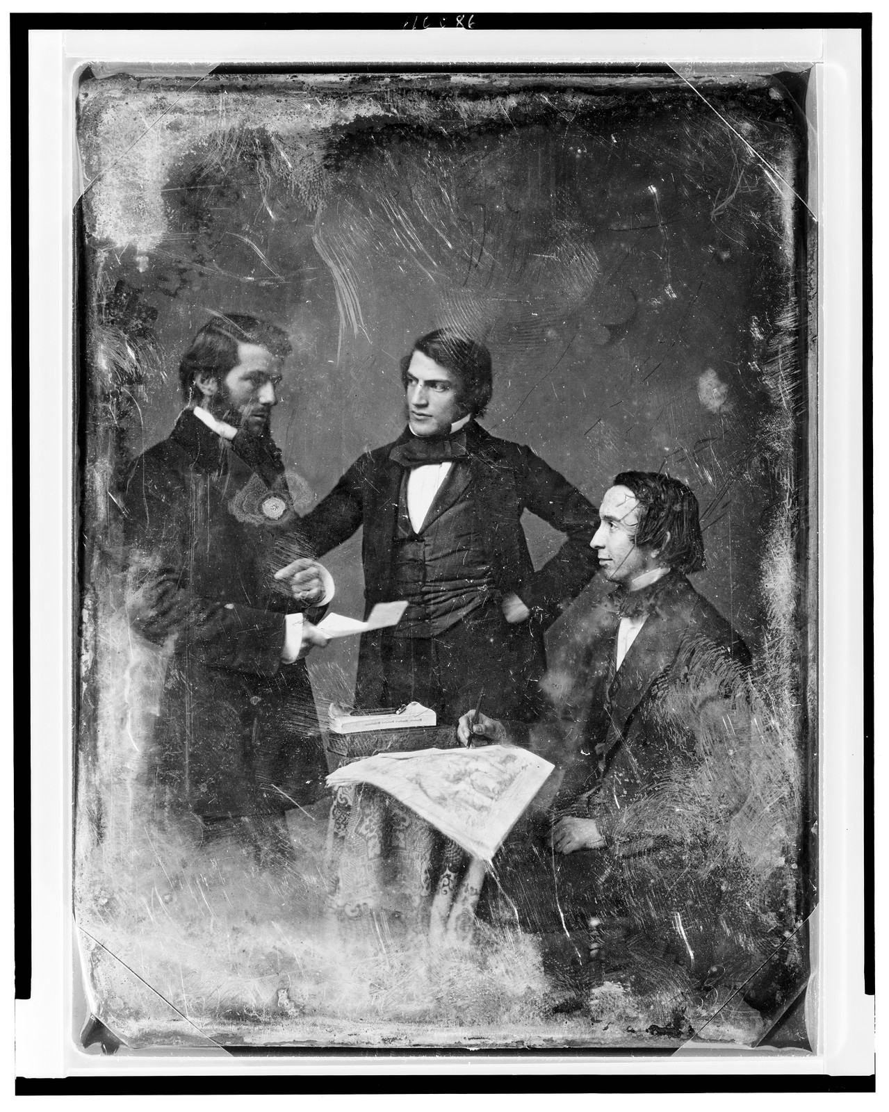 [Three unidentified men], [1922] — historic photograph