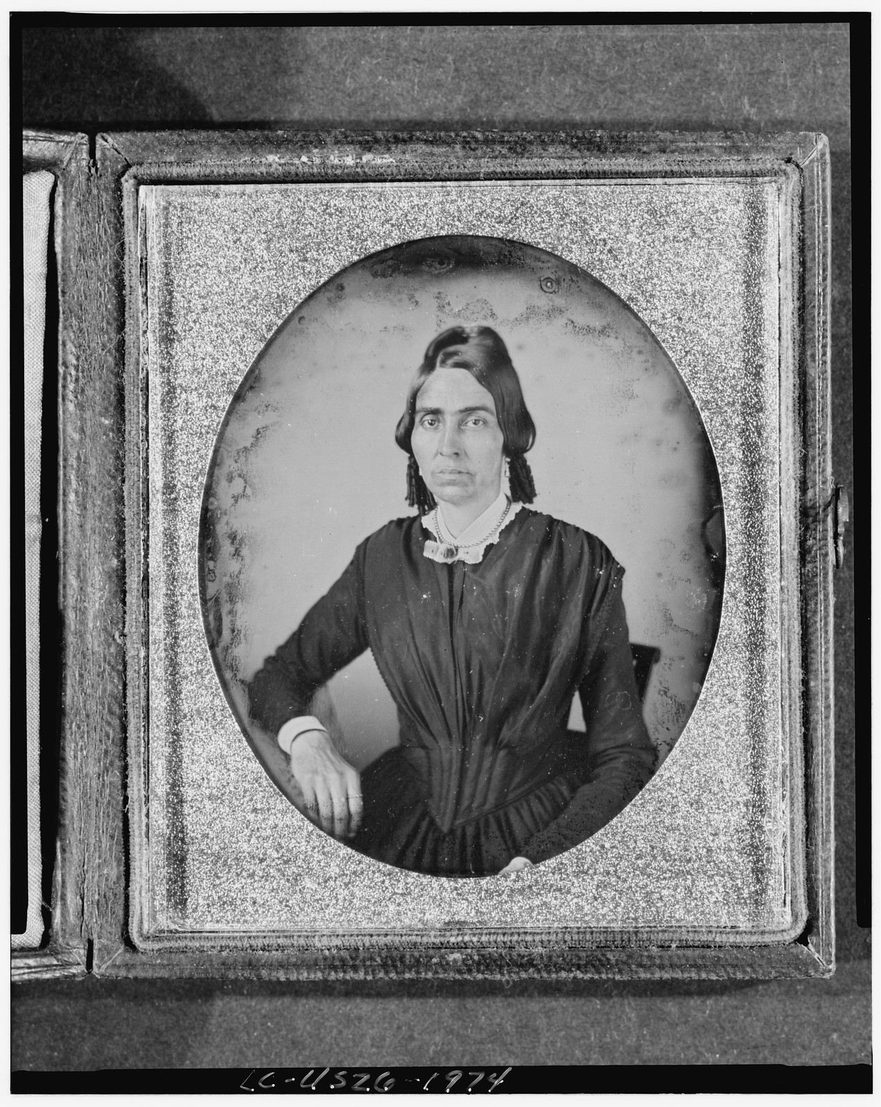 [Ruth Fitts, three-quarter length portrait of a woman, full face], [between 1844 and 1860] — historic photograph