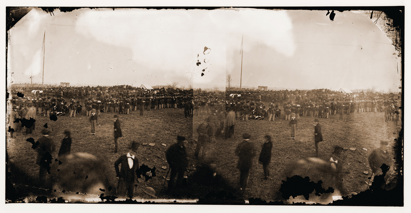 Gettysburg Pennsylvania. Crowd at dedication of battlefield, 1863 — historic photograph