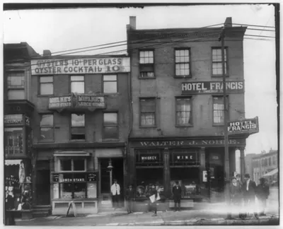 St. Louis, Missouri: Mielke's Lunch Stand and the Hotel Francis