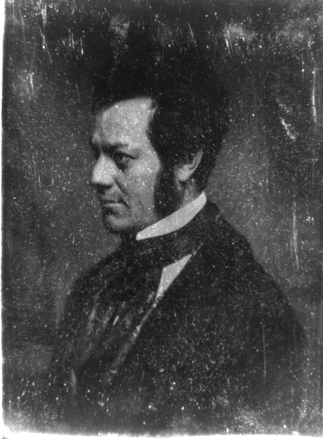 Profile head-and-shoulders portrait of a man, early photograph, 1844 — historic photograph