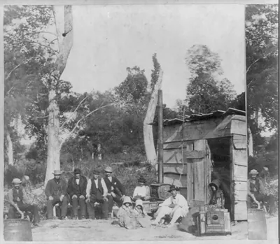 Hotel de Dutton! State line Kansas, 284 miles west of St. Louis, Mo.