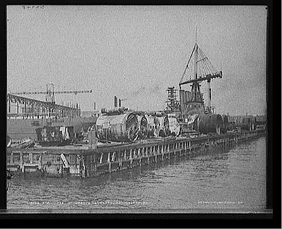 A Glimpse of Cramp's [i.e. William Cramp & Sons Ship and Engine Building Company] shipyard, Philadelphia, Pa.