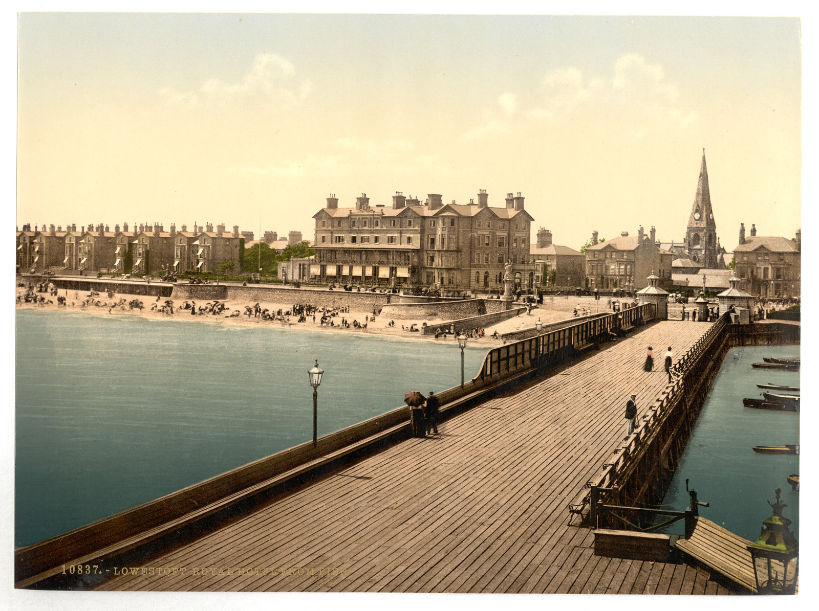 Royal Hotel from pier Lowestoft England, [between ca. 1890 and ca. 1900]. — historic print