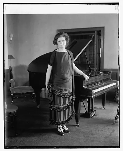 Mlle. Violette Chantal, French pianist