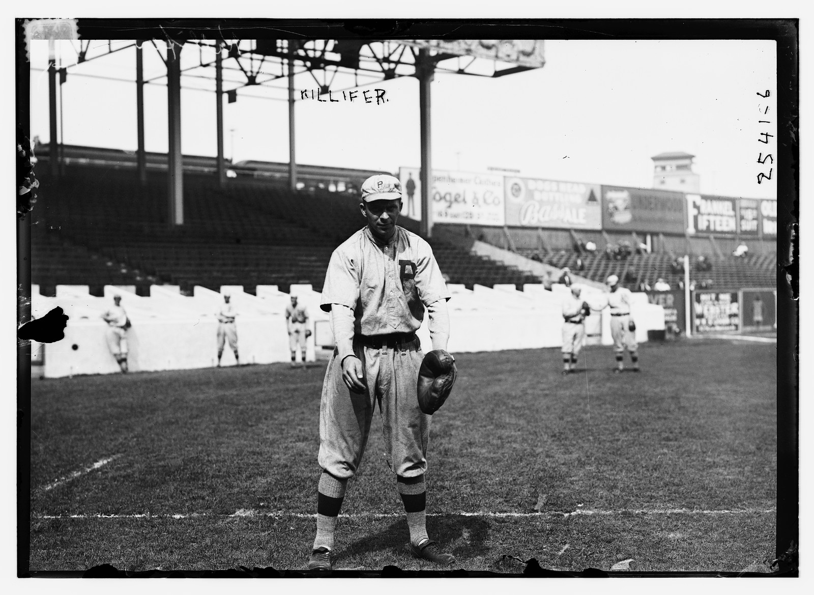 Bill Killefer, Philadelphia NL, at Polo Grounds, NY (baseball), [1912] — historic photograph