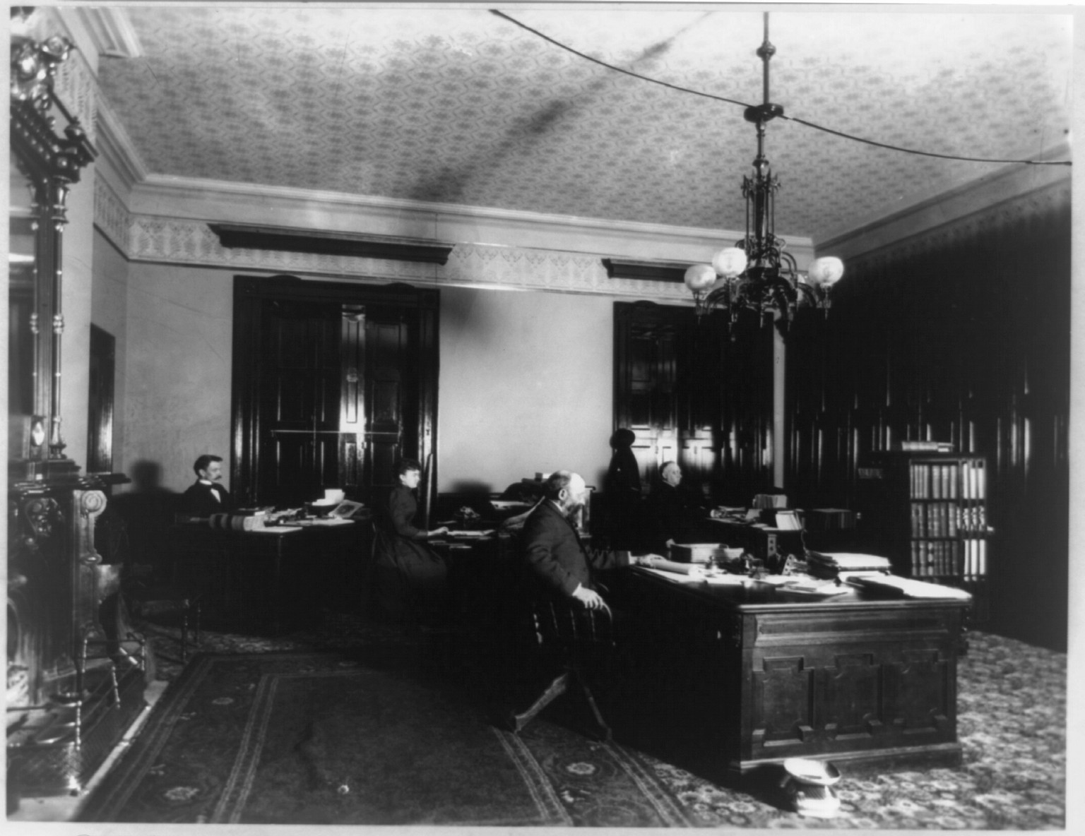 White House employees, [between ca. 1884 and 1910] — historic photograph
