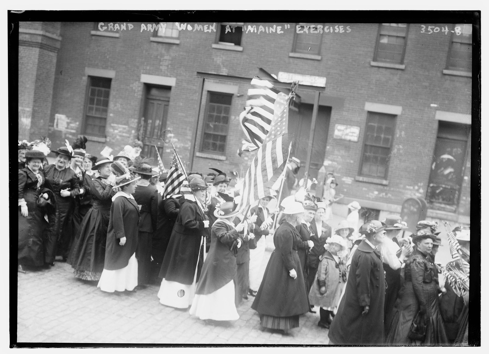 Grand Army women at MAINE exercises, n/a — historic photograph