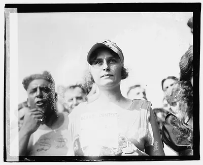 Bathing beach beauty contest, [1920], Elizabeth Margaret Williams winner