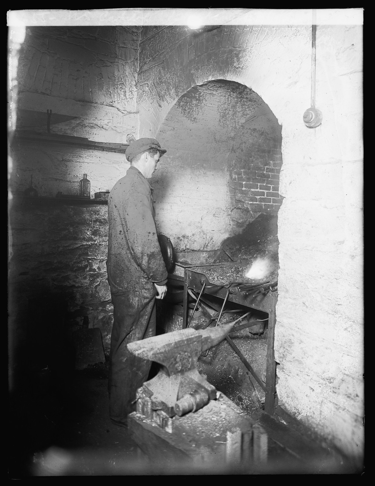 U.S. Capitol, blacksmith shop, [Washington, D.C.], [1919 or 1920] — historic photograph
