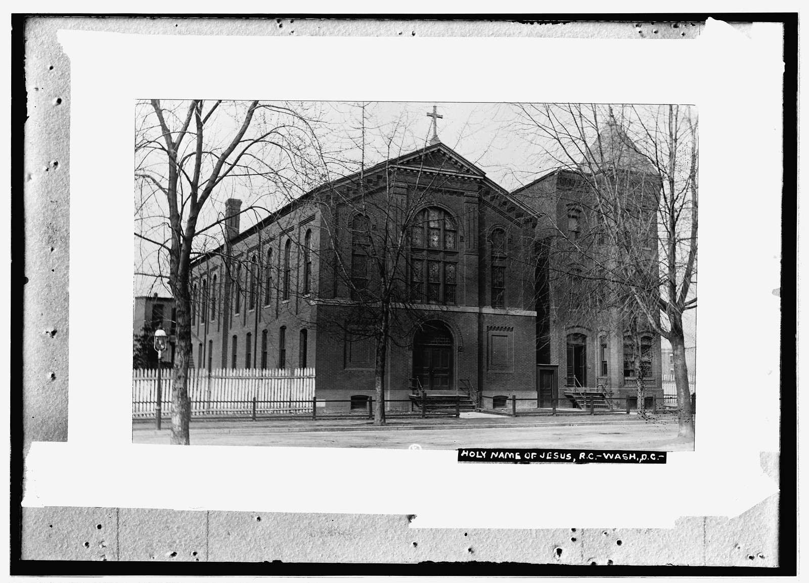 Holy Name of Jesus Catholic Ch., Wash. D.C., [between 1909 and 1919] — historic photograph