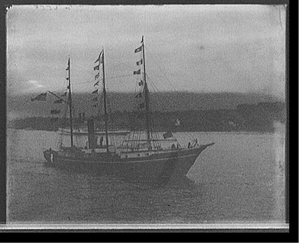 [Peary's steamer Roosevelt at Newburgh, N.Y.], [1909] — historic photograph