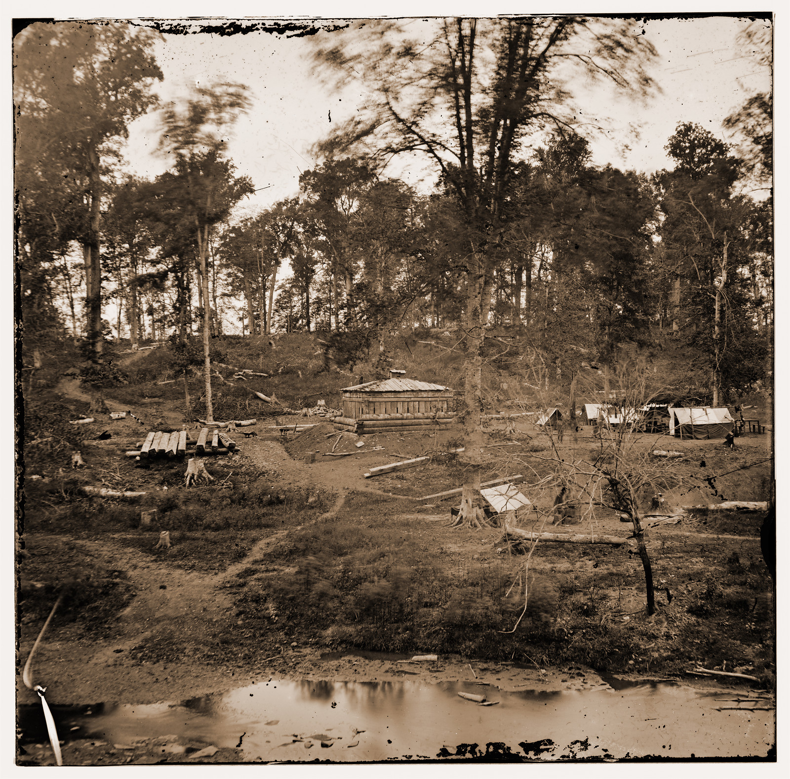 Chattanooga Tennessee (vicinity). Blockhouse on the Nashville & Chattanooga Railroa, 1864 — historic photograph