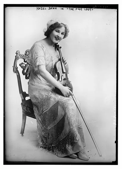 Hazel Dawn in "The Pink Lady"