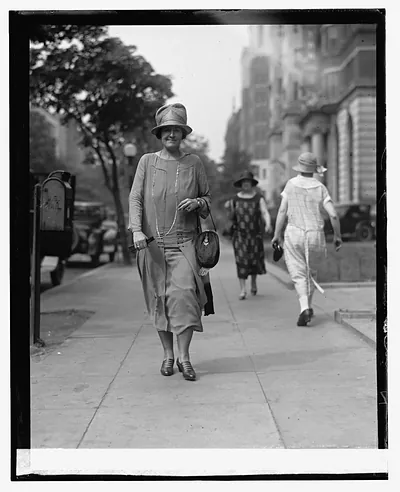Mrs. W.D. Mitchell, wife of Solicitor General, 6/8/25