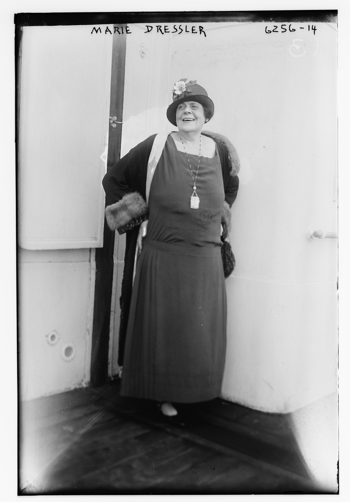 Marie Dressler, n/a — historic photograph