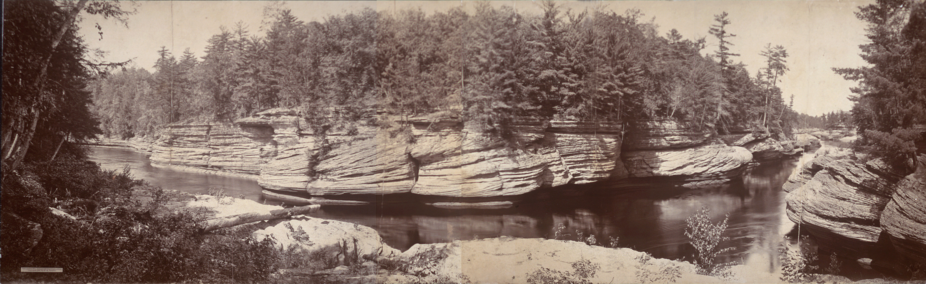 The Narrows Dells of the Wisconsin, 1900, 1900 — historic image