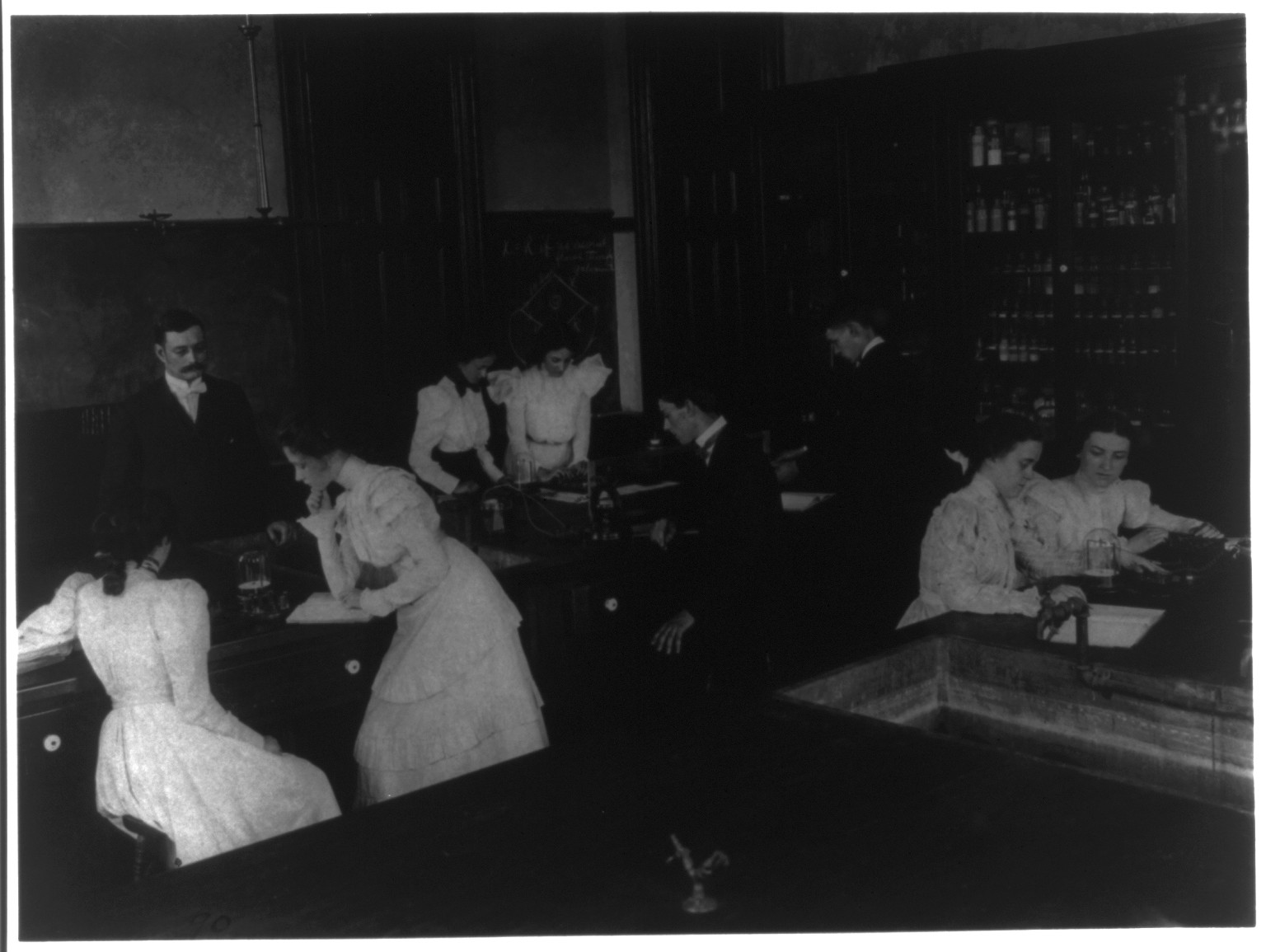 [Washington, D.C. Public Schools - classroom scenes and school activities], [1899?] — historic photograph