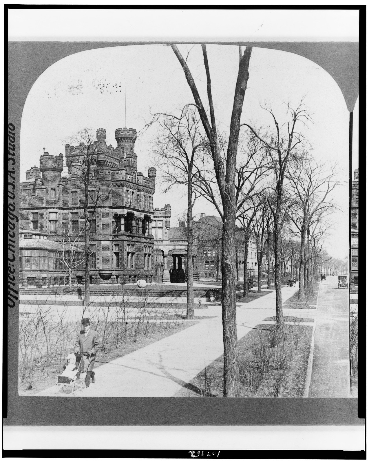 Magnificent home of Mrs. Potter Palmer on Lake Shore Drive Chicago, 1909 — historic photograph