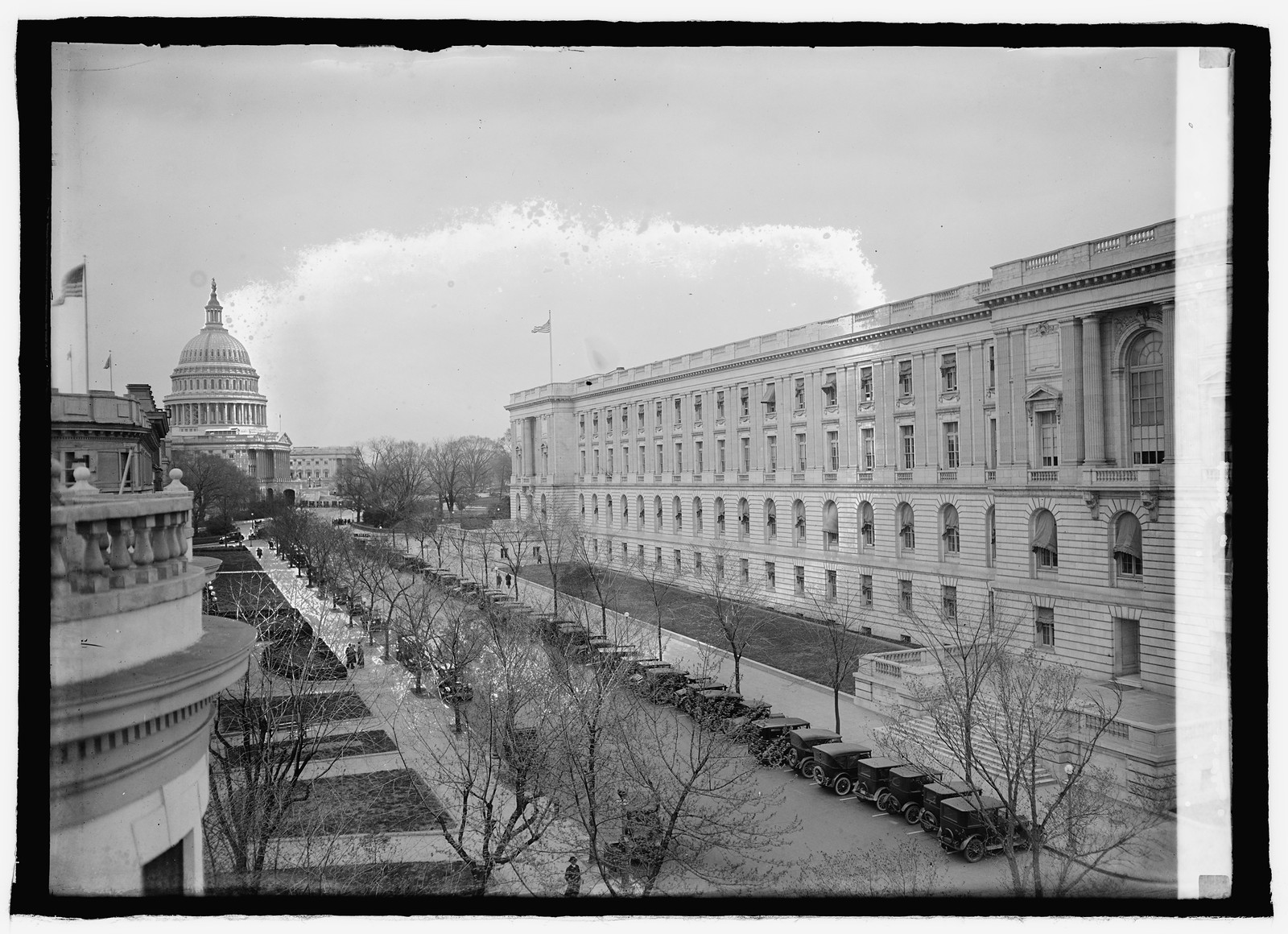 Capitol & House Ofc. bldg., [Washington, D.C.], [1924] — historic photograph