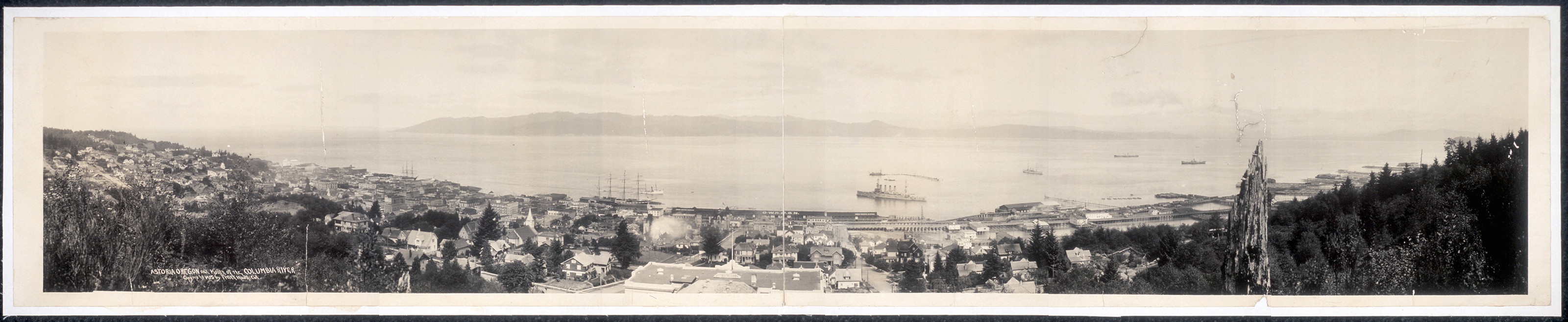 Astoria Columbia River, Oregon, 1915, 1915 — historic image
