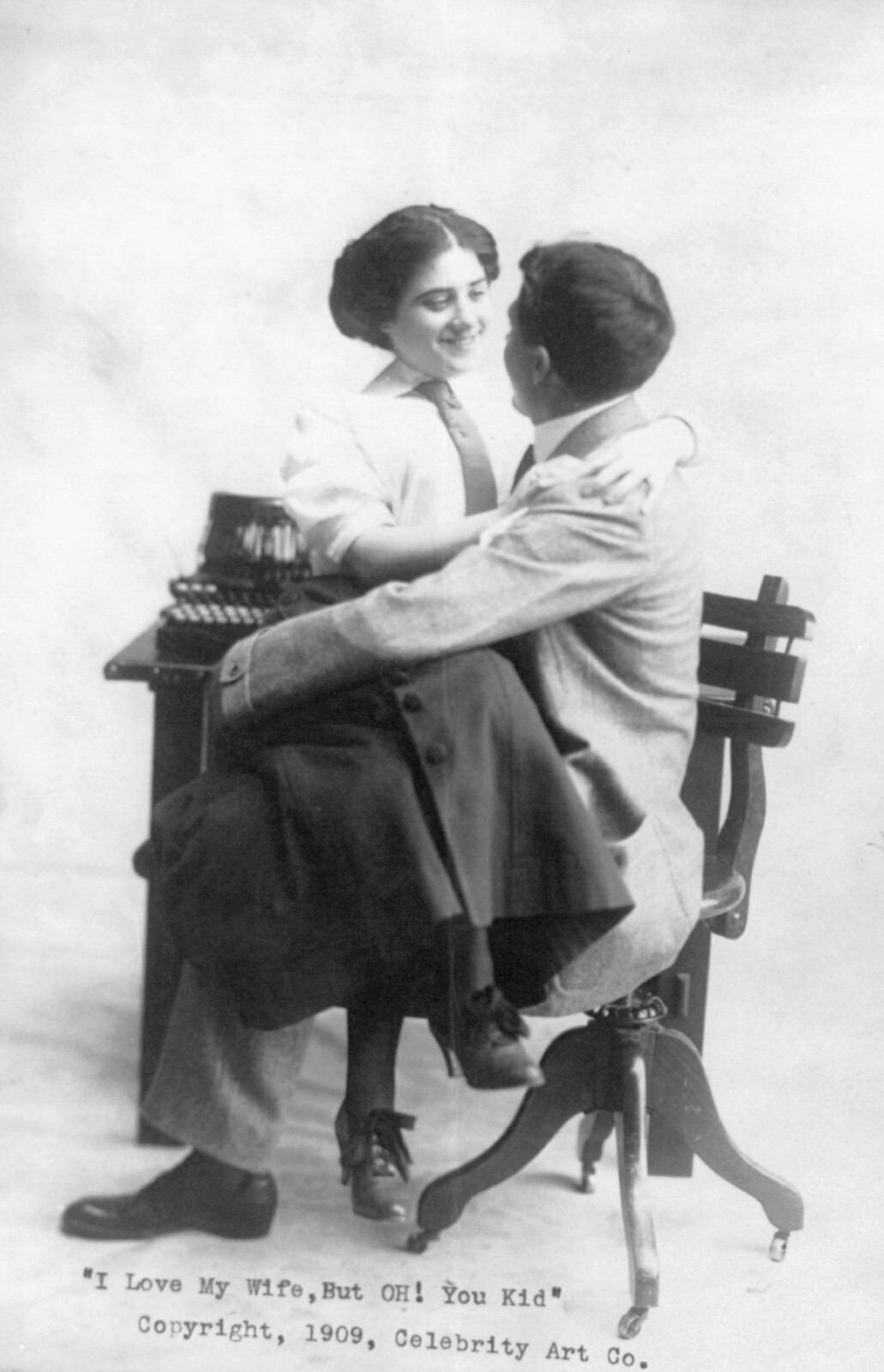 Boston: Celebrity Art Co. (photograph), c. 1909–1932 — historic photograph