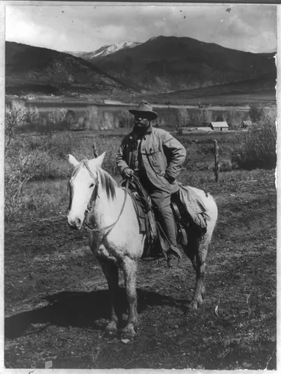 [Theodore Roosevelt on horseback]