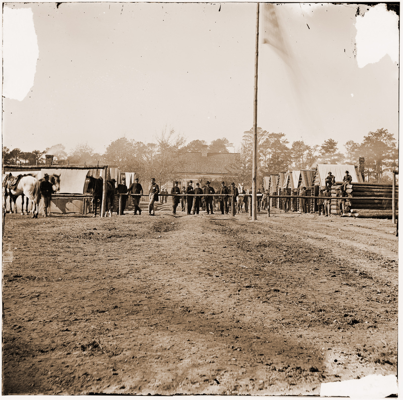 Bermuda Hundred Virginia. Gen. Butlers staff officers quarters, 1864 — historic photograph