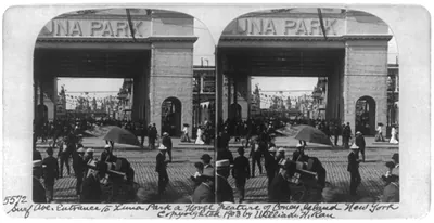 Surf Ave. Entrance to Luna Park, a novel feature of Coney Island, N.Y.
