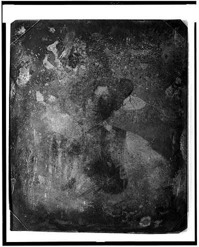 Unidentified man threeq
