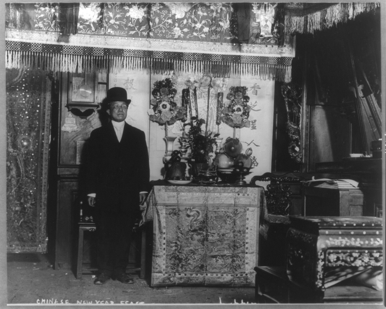 Chinatown, N.Y.C. - Chinese New Year feast, Feb. 2, 1916, 1916 Feb. 2. — historic photograph