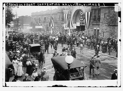 Crowd in front of Convention Hall Baltimore, Md.