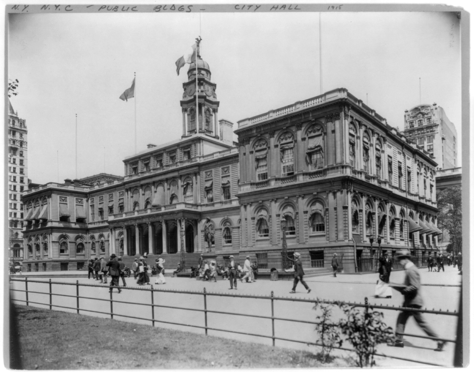New York (City) - City Hall - Front view — historic photograph