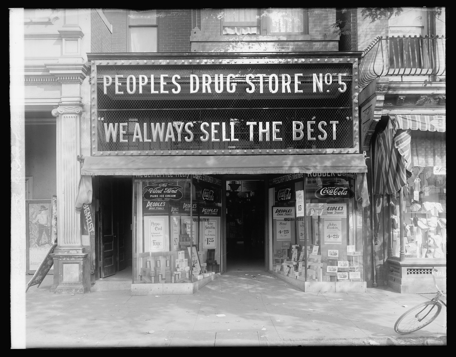 Peoples Drug Store, 804 8th St., N.E., [Washington, D.C.], [between 1920 and 1921] — historic photograph