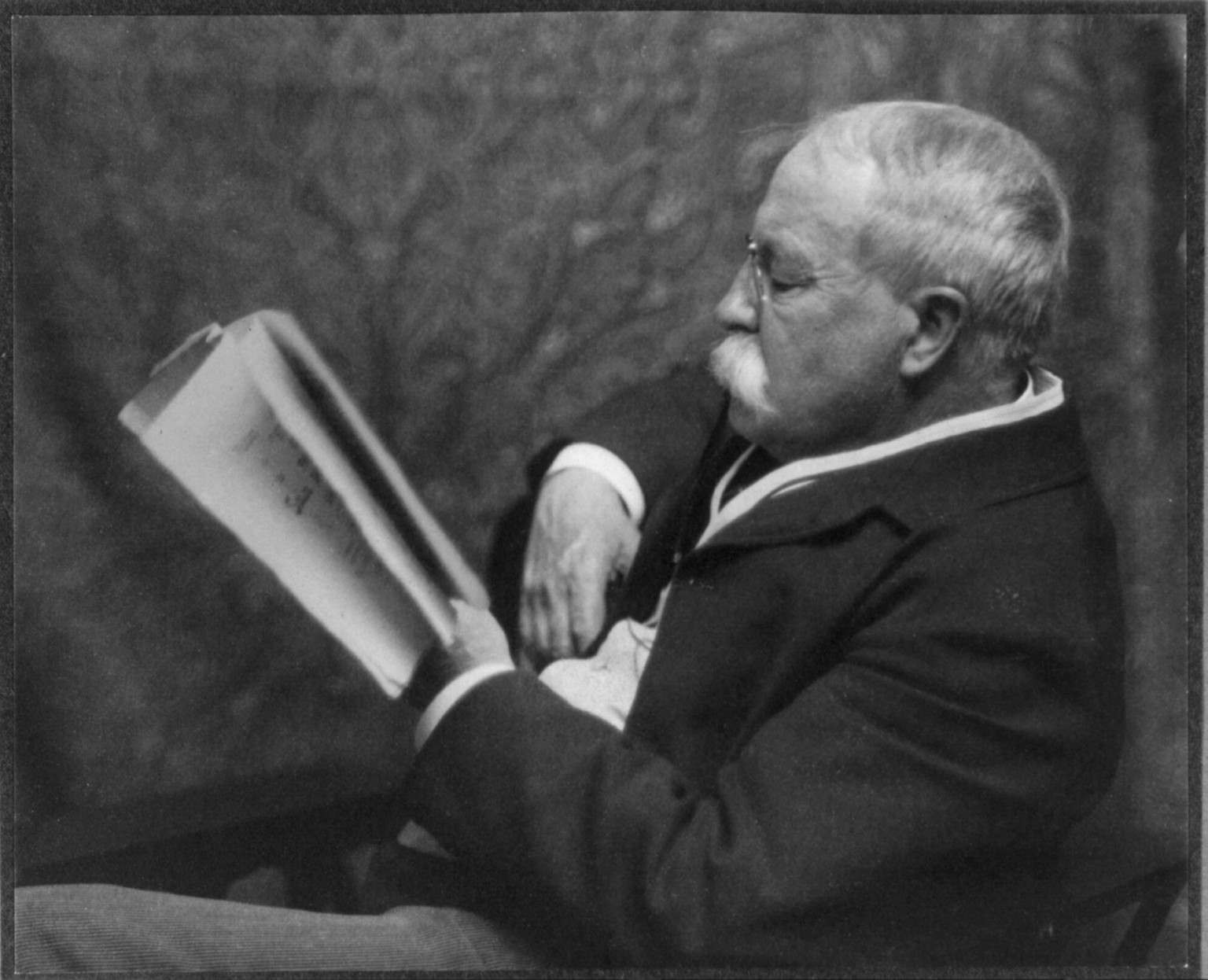 Mr. W.D. Howells / Zaida Ben Yusuf., [ca. 1900] — historic photograph
