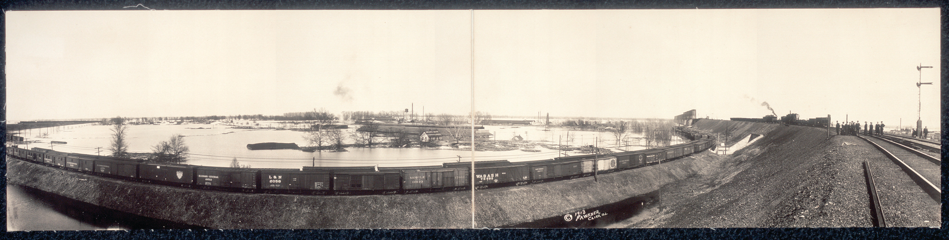 Submerged drainage district, Cairo, Illinois, 1913, 1913 — historic image