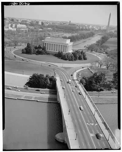 Aerial view of Lincoln Memorial and Memorial Bridge, Washington