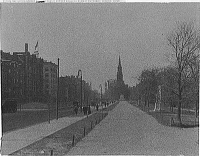 Boylston Street and the Public Garden, showing subway entrance, Boston, Mass.