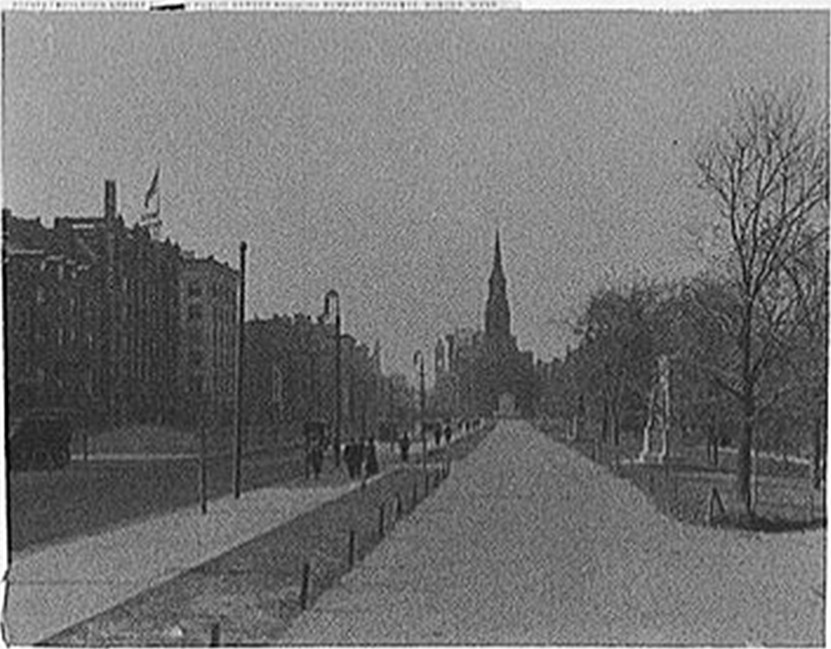 Boylston Street and the Public Garden, showing subway entrance, Boston, Mass., [between 1910 and 1920] — historic photograph