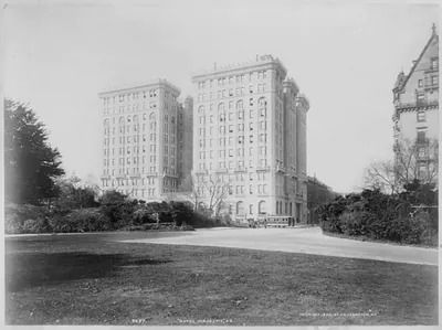 Hotel Majestic, New York City