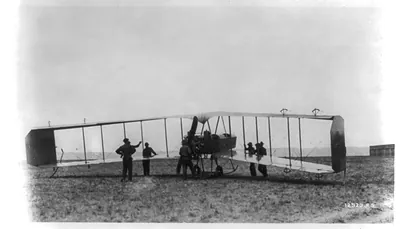 Burgess - Dunne Training Plane - 1916 Version of the Flying Wing