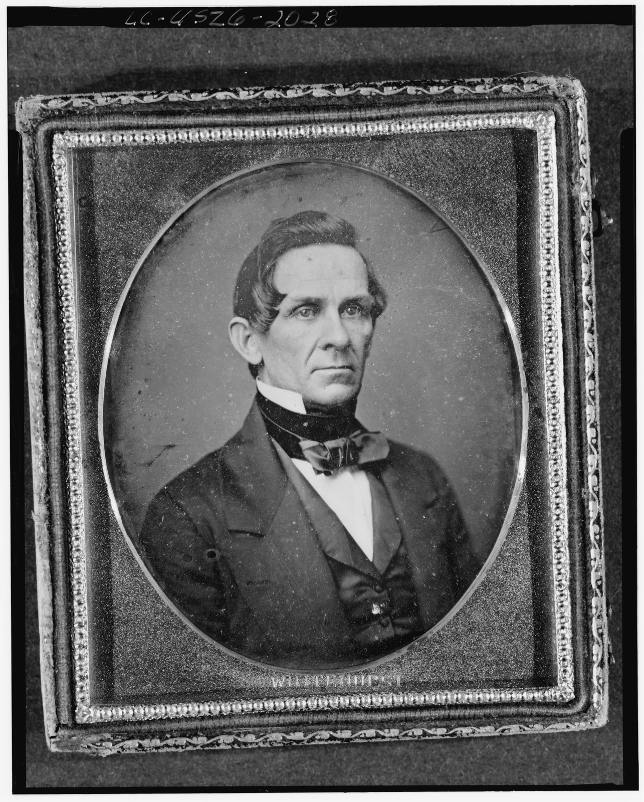 [Unidentified man, head-and-shoulders portrait, facing slightly right], [between 1842 and 1860] — historic photograph