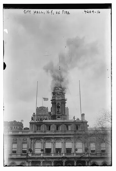 City Hall, N.Y. on fire